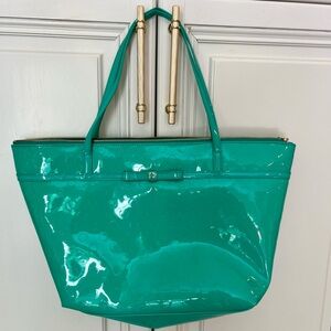 Kate Spade New York Teal Camellia Street Sophie PVC Zipper Tote Bag